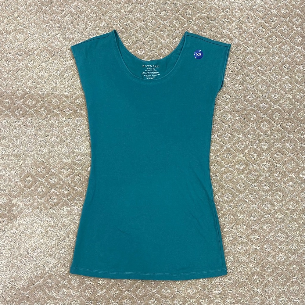 (NWT) DownEast Wonder Tee